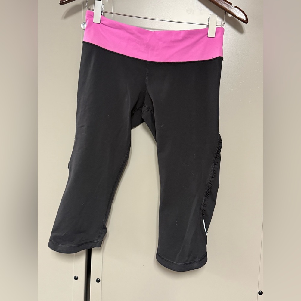 Lululemon capri leggings